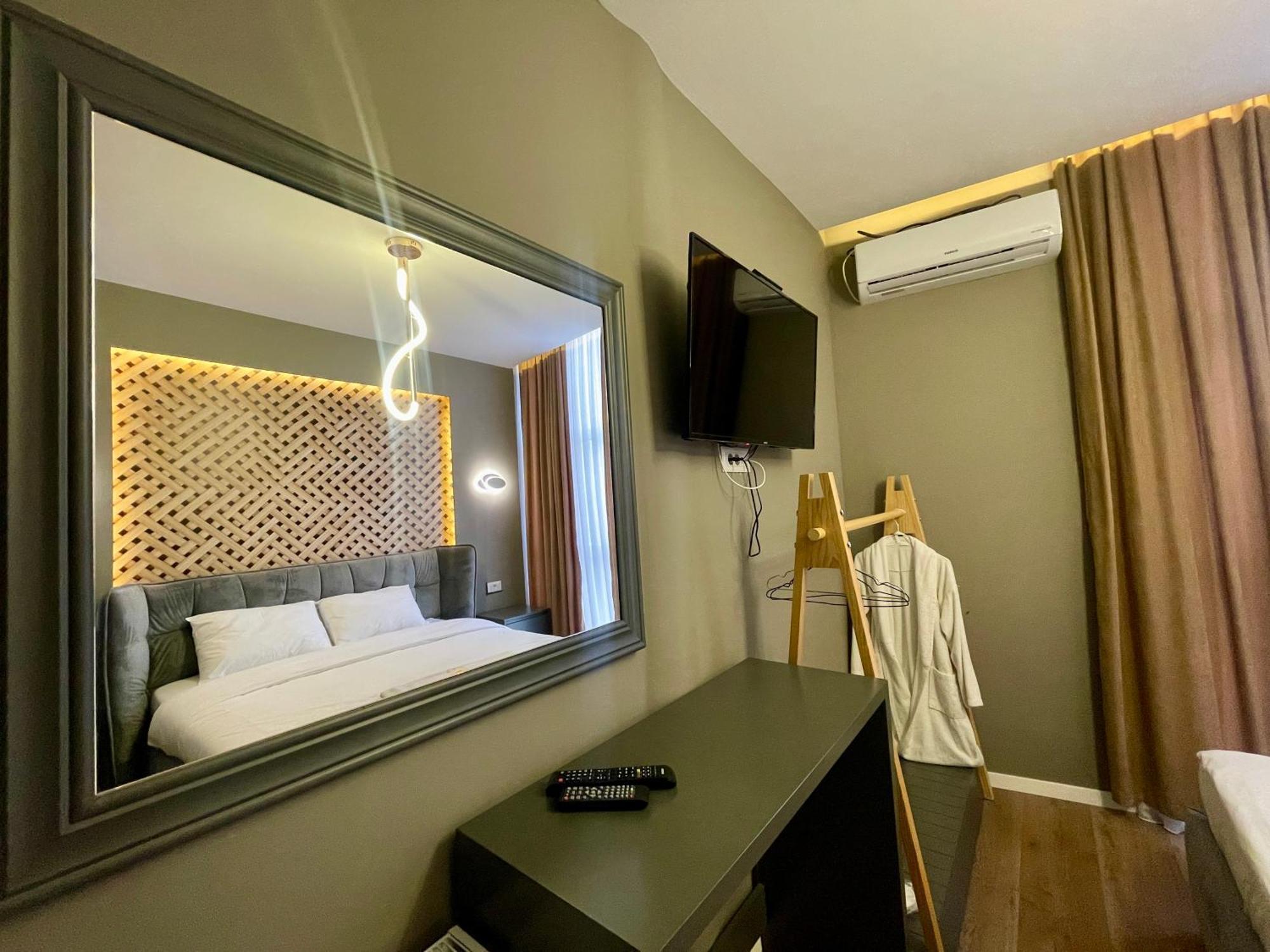 Grand Jnk Boutique Hotel Kukes Esterno foto