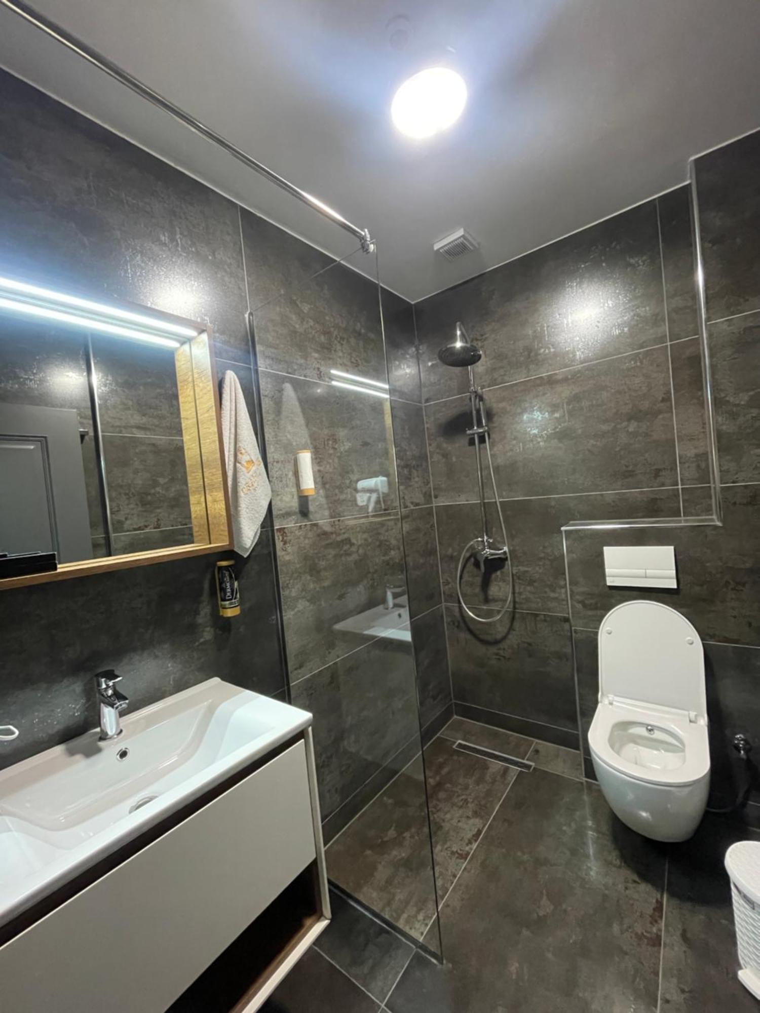 Grand Jnk Boutique Hotel Kukes Esterno foto