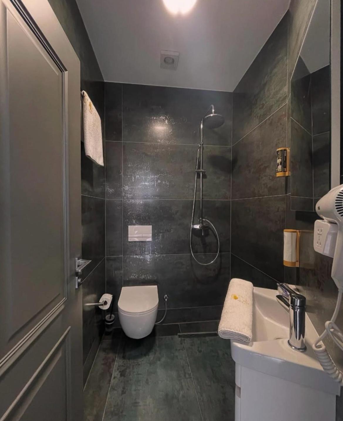 Grand Jnk Boutique Hotel Kukes Esterno foto